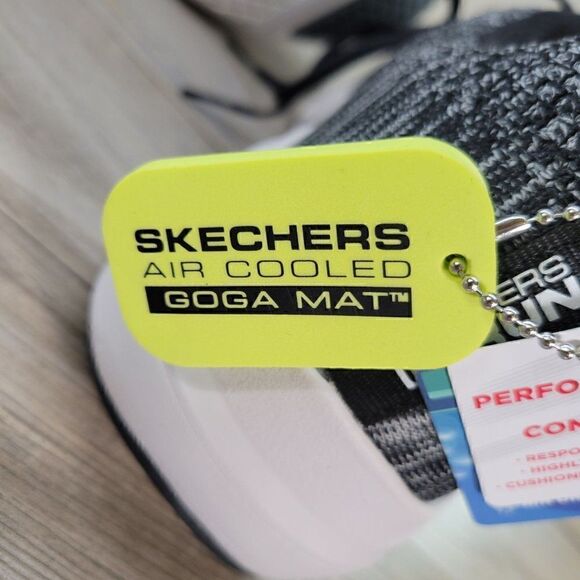 Skechers Men\'s GO Run Elevate Cipher Athletic Shoes Sz 11